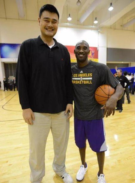 澳门一肖一码一待一中和NBA球星剃发修行与nba球星理发